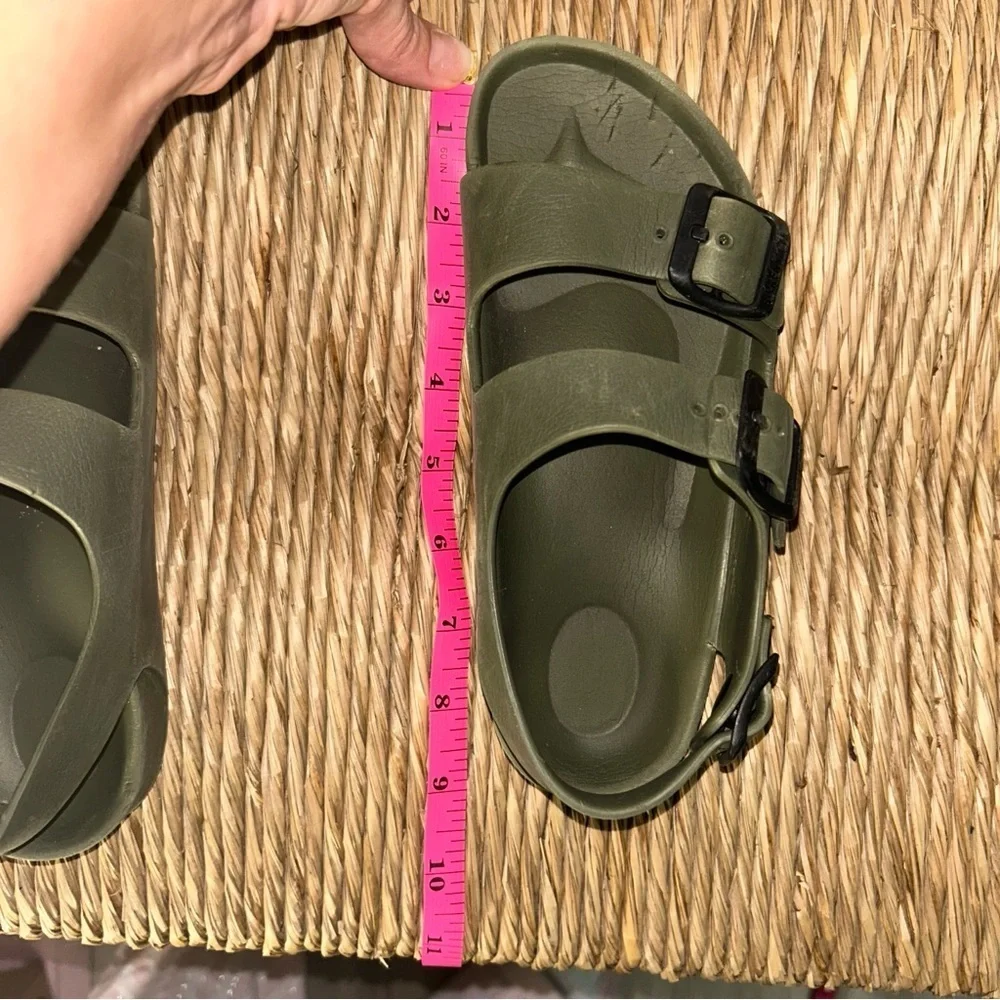 Birkenstock Kids Sandals in Olive Green